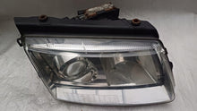 Laden Sie das Bild in den Galerie-Viewer, Frontscheinwerfer VW Passat Xenon Rechts Scheinwerfer Headlight SCH2935549320cd