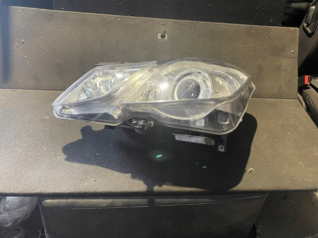 Frontscheinwerfer Mercedes-Benz A2078200259 A2078200159 Xenon Rechts oder Links SCH4788032562ii