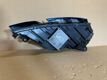 Load image into Gallery viewer, Frontscheinwerfer Skoda Octavia III 5E1941015F Full LED Links Headlight SCH2215215089fs