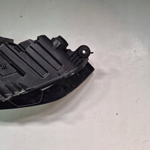 Load image into Gallery viewer, Frontscheinwerfer Audi A4 B9 8W0941011 8W0941012 LED Rechts oder Links SCH9223566796jk