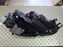 Laden Sie das Bild in den Galerie-Viewer, Frontscheinwerfer Skoda Superb I 3P1941016A 3P1941015A Rechts oder Links SCH9876130551rg