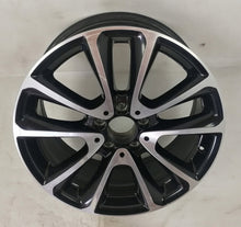 Laden Sie das Bild in den Galerie-Viewer, 1x Alufelge 18 Zoll 8.0&quot; 5x112 43ET A2134011300 Mercedes-Benz W213 Rim Wheel