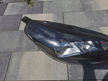 Load image into Gallery viewer, Frontscheinwerfer Ford Fiesta L1BB-13E014-CC Rechts Scheinwerfer Headlight