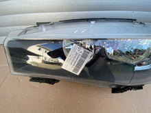 Laden Sie das Bild in den Galerie-Viewer, Frontscheinwerfer BMW X5 F15 7290049 Links Scheinwerfer Headlight SCH7706829010hv