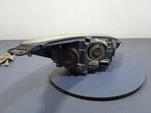 Laden Sie das Bild in den Galerie-Viewer, Frontscheinwerfer Ford Focus -1006448-F1EB-13W030-AE Links Headlight SCH3733255006sj