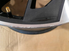 Load image into Gallery viewer, 1x Alufelge 20 Zoll 8.0" 5x114.3 40ET MA18-6UA6A Nissan Qashqai Rim Wheel FEL6834758174gq
