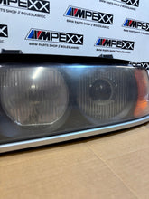 Laden Sie das Bild in den Galerie-Viewer, Frontscheinwerfer BMW E39 8159305 Xenon Links Scheinwerfer Headlight SCH4676163496su