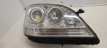 Laden Sie das Bild in den Galerie-Viewer, Frontscheinwerfer Mercedes-Benz W164 85122000 Xenon Rechts Headlight SCH3479582709sb