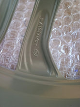 Load image into Gallery viewer, 1x Alufelge 20 Zoll 6.5" 5x114.3 33ET Glanz Silber 403007153R Renault Scenic FEL7414141333bk