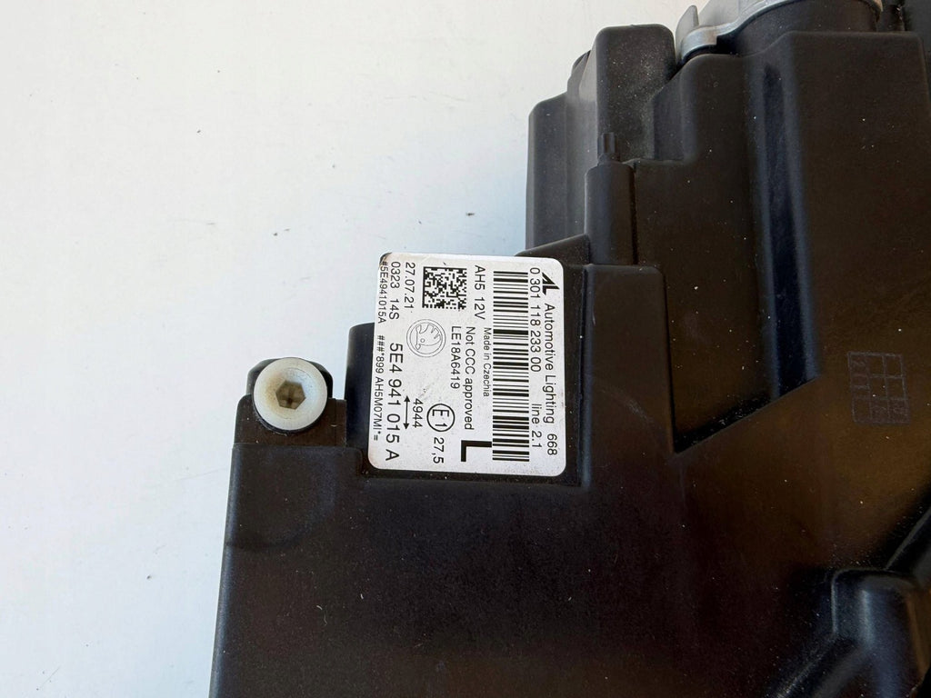 Frontscheinwerfer Skoda Octavia IV 5E4941015A LED Links Scheinwerfer Headlight SCH7633531793sc