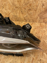 Laden Sie das Bild in den Galerie-Viewer, Frontscheinwerfer BMW 2 F22 7493644 LED Rechts Scheinwerfer Headlight SCH3638965237mu