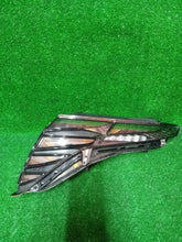 Laden Sie das Bild in den Galerie-Viewer, Frontscheinwerfer Hyundai Tucson 92207N7100 Links Scheinwerfer Headlight SCH3112001884ix