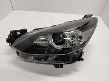 Laden Sie das Bild in den Galerie-Viewer, Frontscheinwerfer Mazda 2 D43N-51040 LED Links Scheinwerfer Headlight SCH9131771906vd