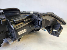 Laden Sie das Bild in den Galerie-Viewer, Frontscheinwerfer Mitsubishi Outlander III Links Scheinwerfer Headlight SCH4945791347uq