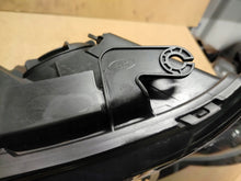 Laden Sie das Bild in den Galerie-Viewer, Frontscheinwerfer Land Rover Sport Discovery FK72-13W029-BC Rechts Headlight SCH2482419435nh