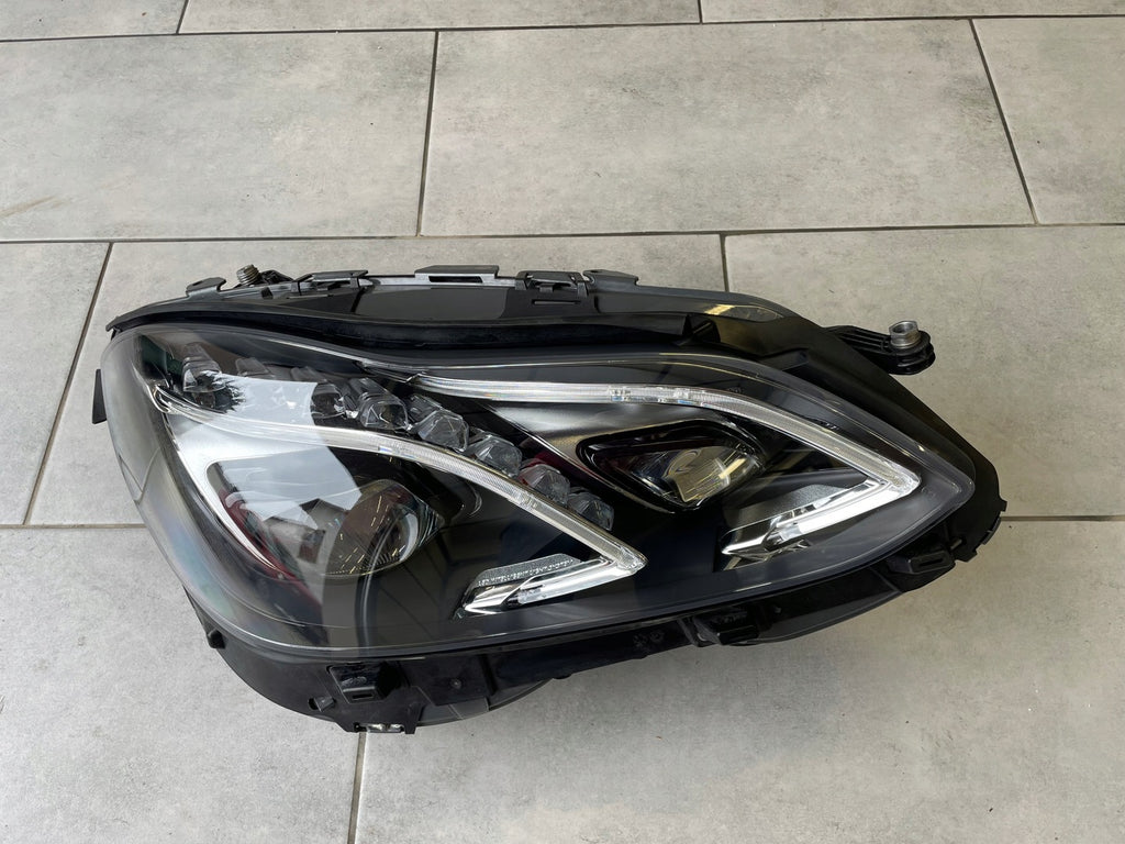 Frontscheinwerfer Mercedes-Benz W212 A2129063203 LED Rechts Headlight SCH1996341715km