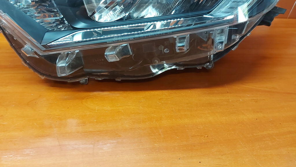 Frontscheinwerfer Toyota V 81185-42A33 LED Ein Stück (Rechts oder Links)