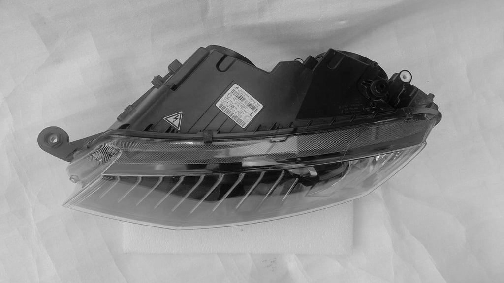 Frontscheinwerfer Skoda Octavia I 5E1941015B Xenon Links Scheinwerfer Headlight SCH8191075333xj