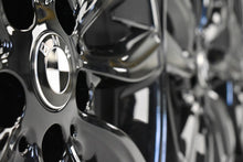 Laden Sie das Bild in den Galerie-Viewer, 4x Alufelge 18 Zoll 8.0" 5x112 57ET Glanz Schwarz 6855094 BMW Active F45 2 F46 FEL8708222930jl