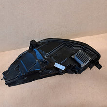 Laden Sie das Bild in den Galerie-Viewer, Frontscheinwerfer Tesla 3 Y 151495300D LED Rechts Scheinwerfer Headlight