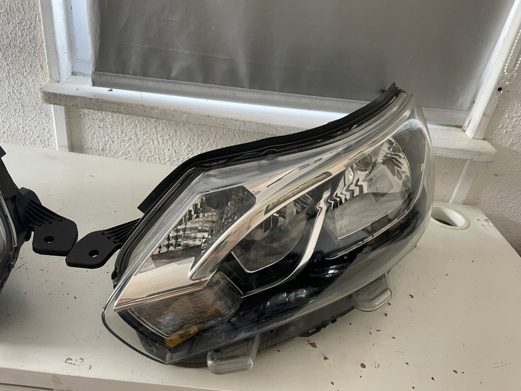 Frontscheinwerfer Toyota Proace City 9808581280-00 Ein Stück (Rechts oder Links) SCH8924711651vq
