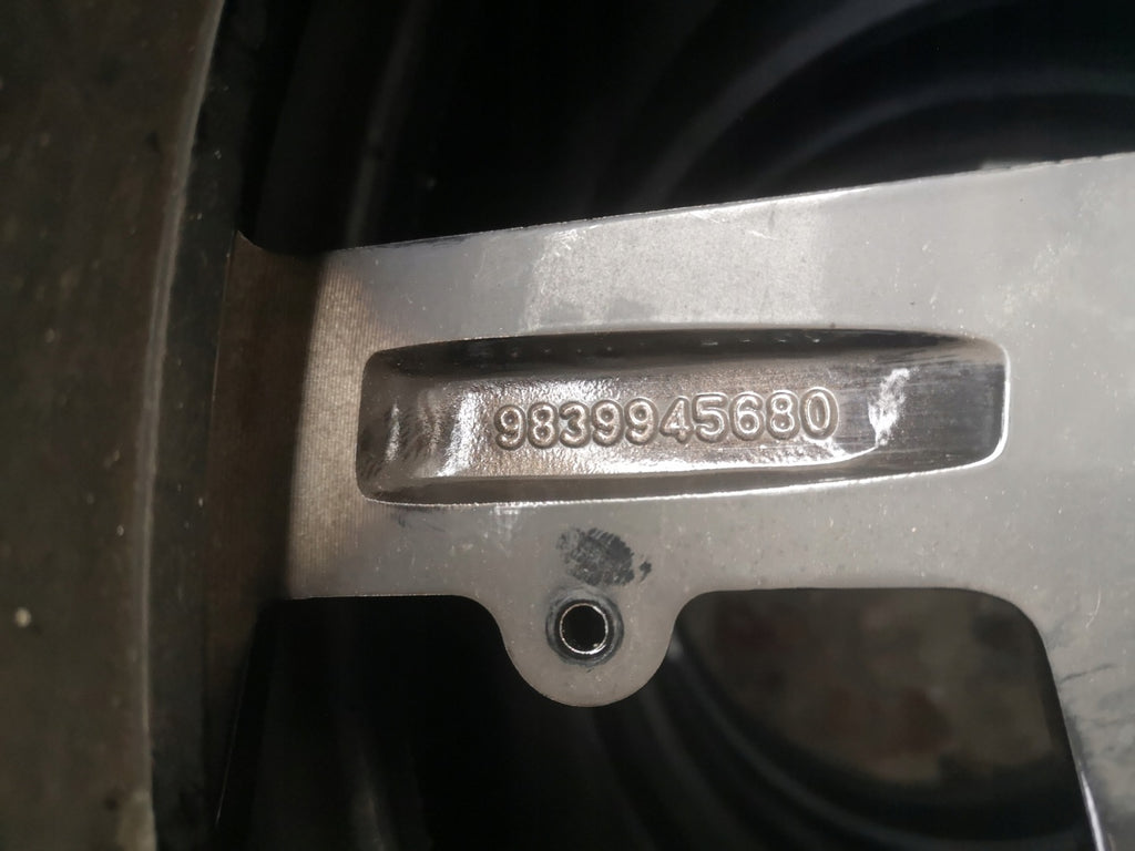 1x Alufelge 19 Zoll 7.0" 5x108 41ET 9839945680 Peugeot Rim Wheel FEL1809480357ay