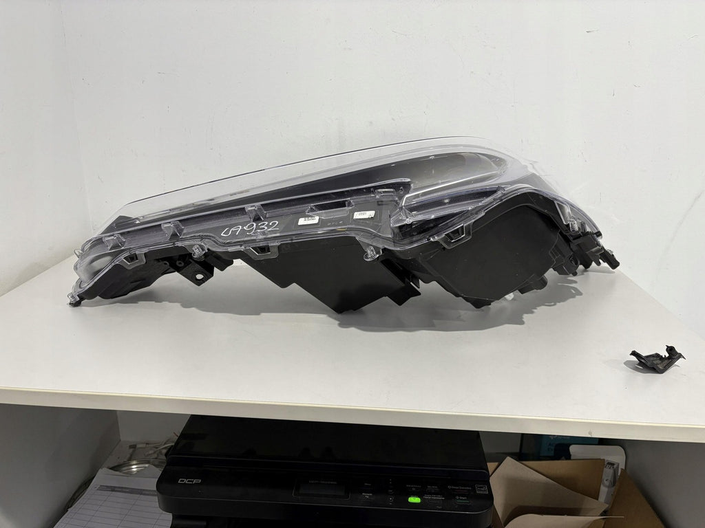 Frontscheinwerfer Toyota Corolla 81150-02X10 LED Ein Stück (Rechts oder Links)