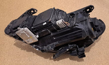 Load image into Gallery viewer, Frontscheinwerfer Mercedes-Benz W246 A2468200861 Rechts Scheinwerfer Headlight SCH9312273043xv