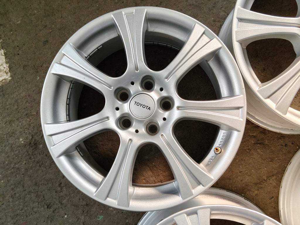 4x Alufelge 17 Zoll 7.0" 5x114.3 39ET Glanz Silber RC15-707 Toyota I Rim Wheel FEL4025690161hd