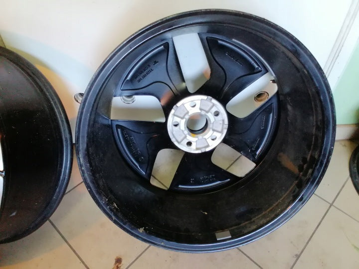 1x Alufelge 19 Zoll 7.5" 5x112 50ET Glanz Schwarz 10A601025K VW Id.3 Rim Wheel FEL7389263020dt