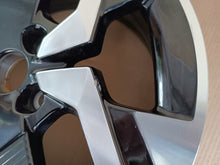 Laden Sie das Bild in den Galerie-Viewer, 1x Alufelge 17 Zoll 6.5" 4x108 32ET 98942269080 Peugeot Rim Wheel FEL2747693863jx