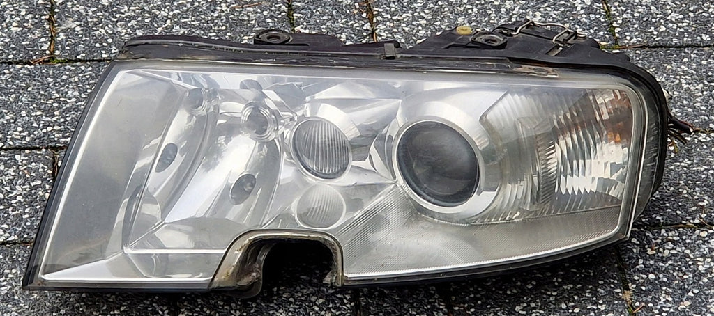 Frontscheinwerfer Skoda Superb I Xenon Links Scheinwerfer Headlight