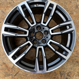 1x Alufelge 19 Zoll 8.5