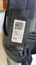 Laden Sie das Bild in den Galerie-Viewer, Frontscheinwerfer VW Golf VII Sportsvan 517941006B 517941005B Rechts oder Links SCH7977858207mg