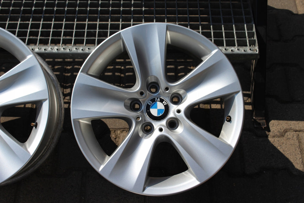 4x Alufelge 17 Zoll 8.0" 5x120 30ET Silber 6790172 BMW 5 F11 F10 F30 E90 FEL6884161483on