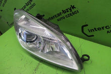 Laden Sie das Bild in den Galerie-Viewer, Frontscheinwerfer Skoda Fabia 5J1941016B Rechts Scheinwerfer Headlight