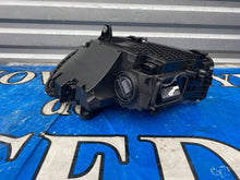 Laden Sie das Bild in den Galerie-Viewer, Frontscheinwerfer Mercedes-Benz A2069067203 Rechts Scheinwerfer Headlight SCH9277520745nb
