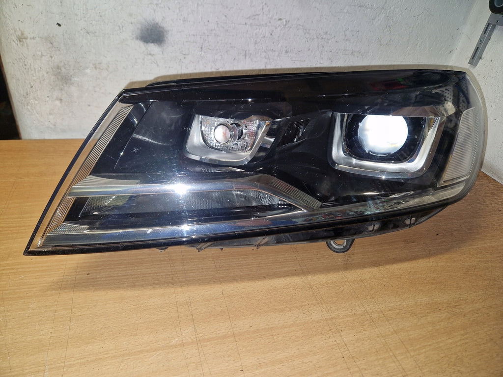 Frontscheinwerfer VW Touareg 7P1941031 8K0941597F Xenon Links Headlight