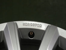 Load image into Gallery viewer, 1x Alufelge 18 Zoll 8.0&quot; 5x112 25ET Glanz Silber 760071498 VW Touareg Rim Wheel