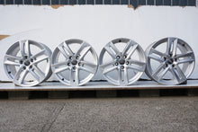 Laden Sie das Bild in den Galerie-Viewer, 4x Alufelge 17 Zoll 7.0" 5x112 42ET Glanz Silber 8W0601025 Audi Rim Wheel FEL2834719895pd