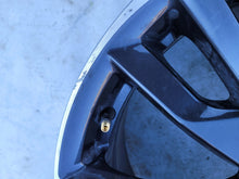 Laden Sie das Bild in den Galerie-Viewer, 1x Alufelge 18 Zoll 7.5" 5x108 49ET Glanz Schwarz 9809687377 Peugeot 5008 FEL3948172299mg