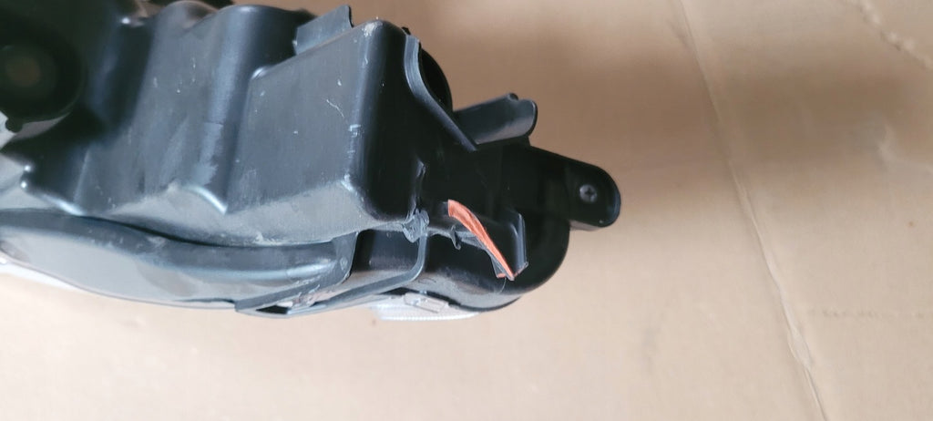 Frontscheinwerfer Toyota Yaris 81150-K0081 Full LED Links Scheinwerfer Headlight SCH5843774712ef