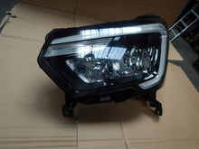 Laden Sie das Bild in den Galerie-Viewer, Frontscheinwerfer Renault Master I 260607867R Links Scheinwerfer Headlight SCH8617274616az