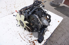 Load image into Gallery viewer, Motor Mercedes-Benz Vito W639 646982 2.2 CDI 93TKm Diesel Engine Komplett