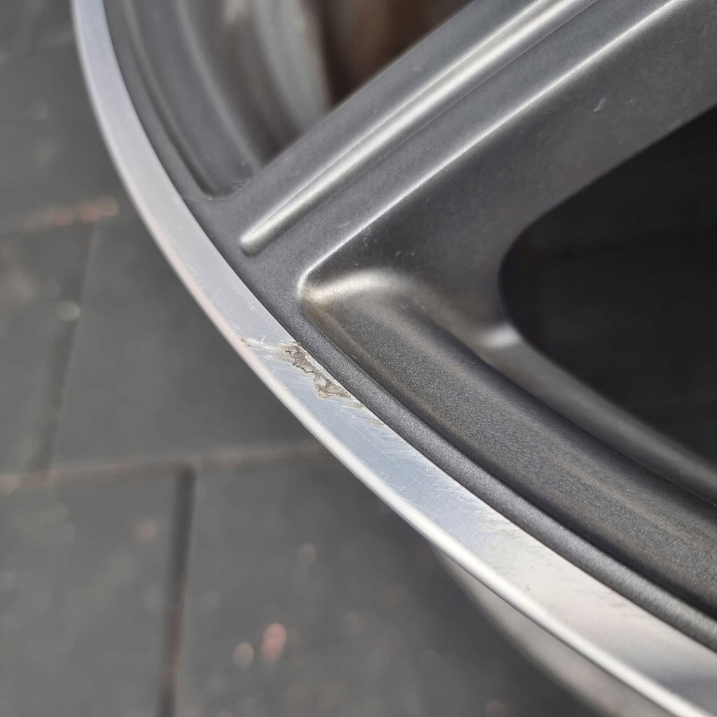 1x Alufelge 19 Zoll 9.5" 5x112 52ET Glanz A2124015102 Mercedes-Benz W212 FEL6886667316uv