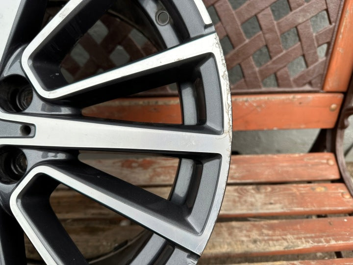 1x Alufelge 18 Zoll 8.0" 5x112 57ET 6851786 BMW 2 F45 F46 Rim Wheel FEL9340487243lh
