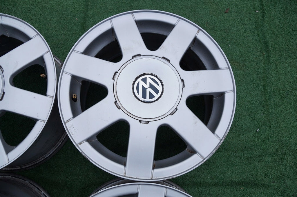 4x Alufelge 15 Zoll 7.0" 5x112 45ET VW Passat Golf V Rim Wheel FEL5637516577pz