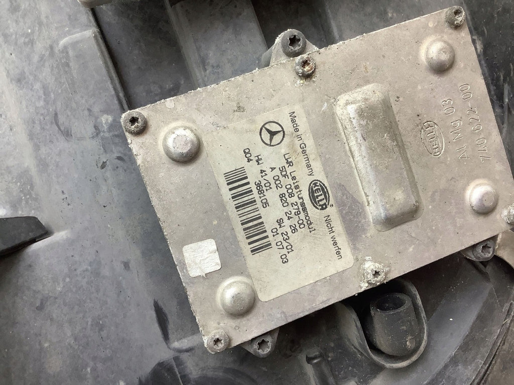 Frontscheinwerfer Mercedes-Benz W211 5DF00827900 A0028202426 Vorderseite SCH6606243731rk
