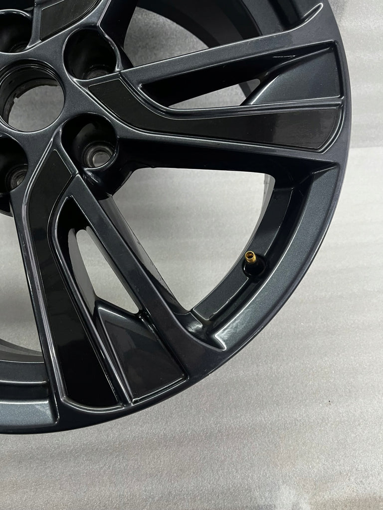 1x Alufelge 17 Zoll 7.0" 5x114.3 47ET Glanz 40300BV808 Nissan Juke Rim Wheel FEL2085225352hc