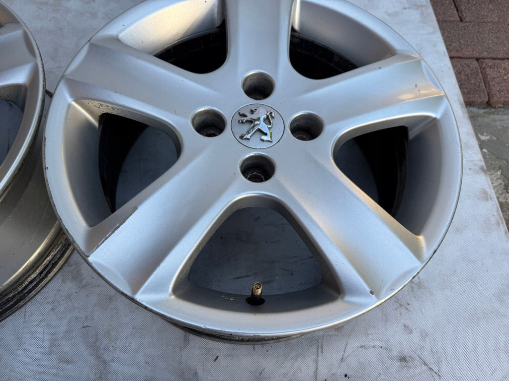 1x Alufelge 16 Zoll 6.5" 4x108 31ET Glanz Silber Peugeot Rim Wheel FEL3375321335nf